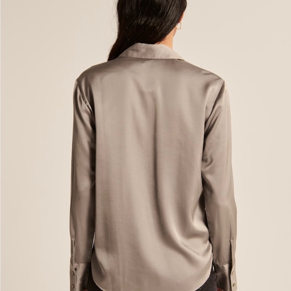 A&F Satin Long-Sleeve Shirt - Picture 3 of 6